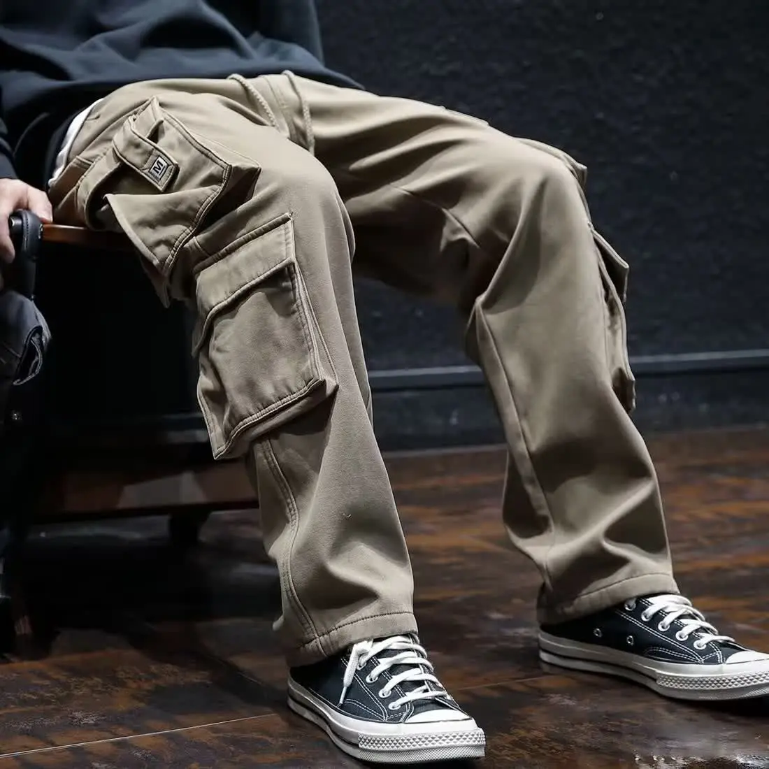 Cargo Pant Wide - Szerokie spodnie z wieloma kieszeniami Mężczyzna
