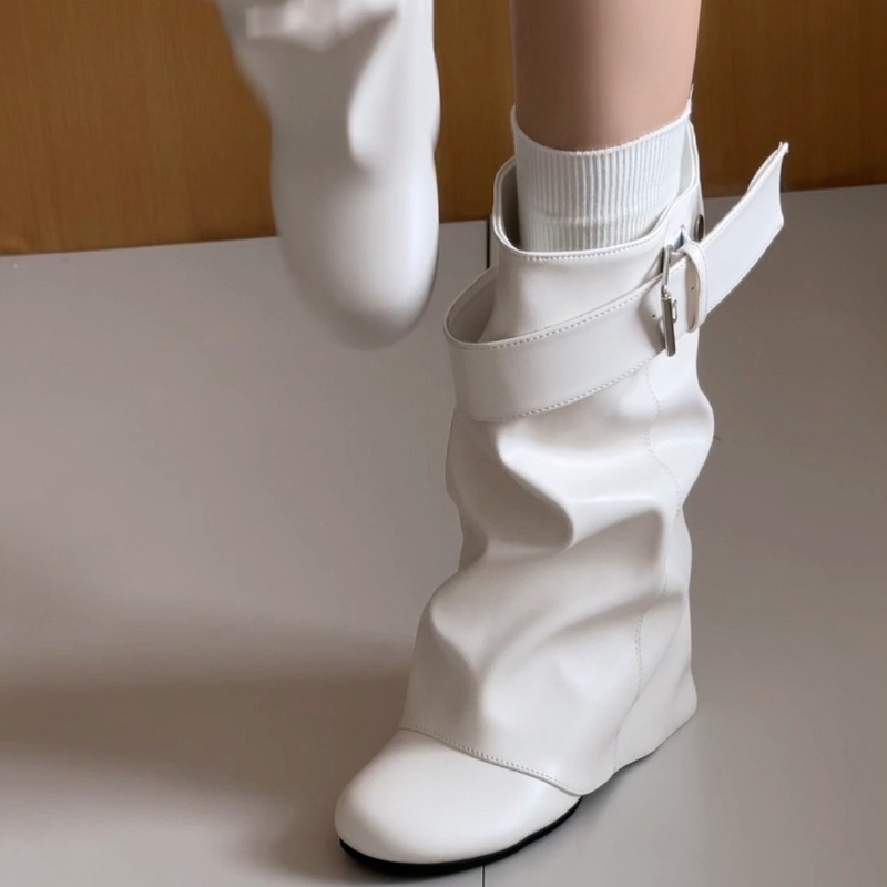 Street Fashion News - Nowe damskie skórzane botki do połowy