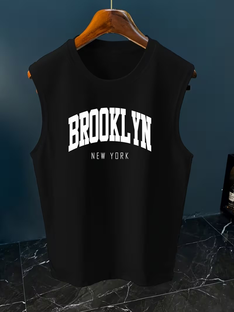Street Fashion In Paris - Męski minimalistyczny tank top bez rękawów