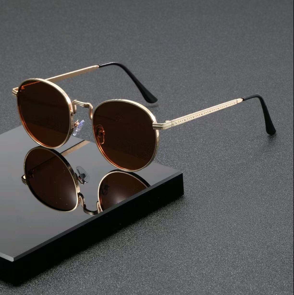 Klasyczne okrągłe okulary prze – Street Fashion Brands recenzja i cena